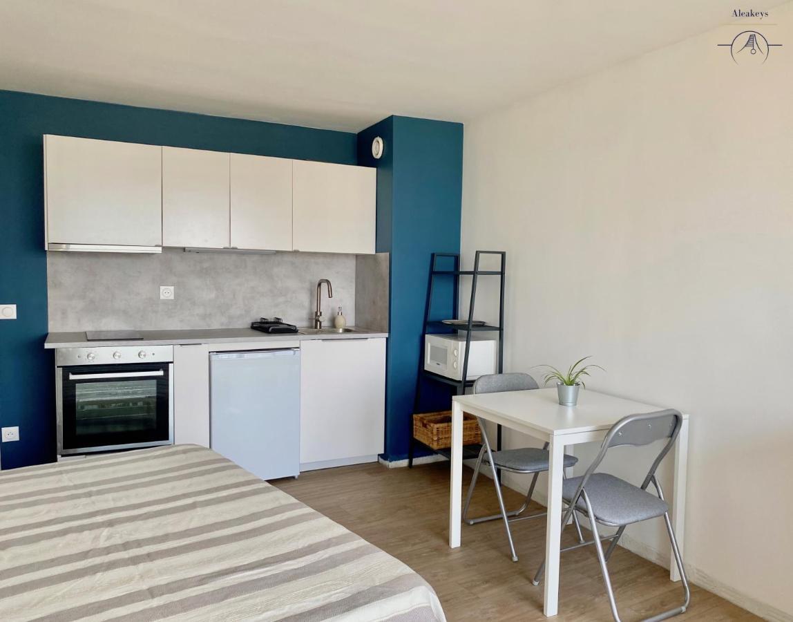 Le Meridien, Beau Studio 3 Etoiles, Vue Mer, Piscine, Wi Fi Et Parking Prive La Grande-Motte Kültér fotó